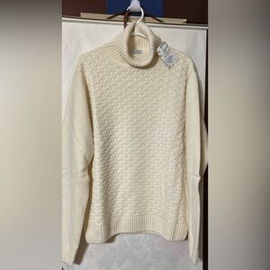 New with tag cable-knit turtleneck wool blend sweater by 7 Downie St., Large